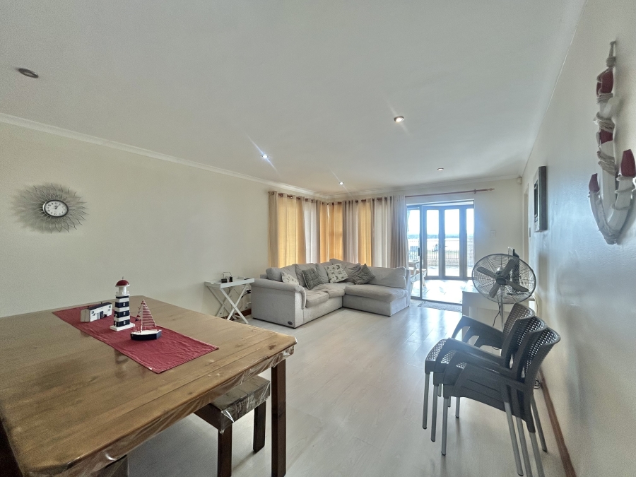 3 Bedroom Property for Sale in Kabeljauws Eastern Cape